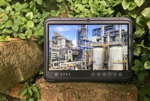 Winmate often used the excellent Hydis HFFS display technology